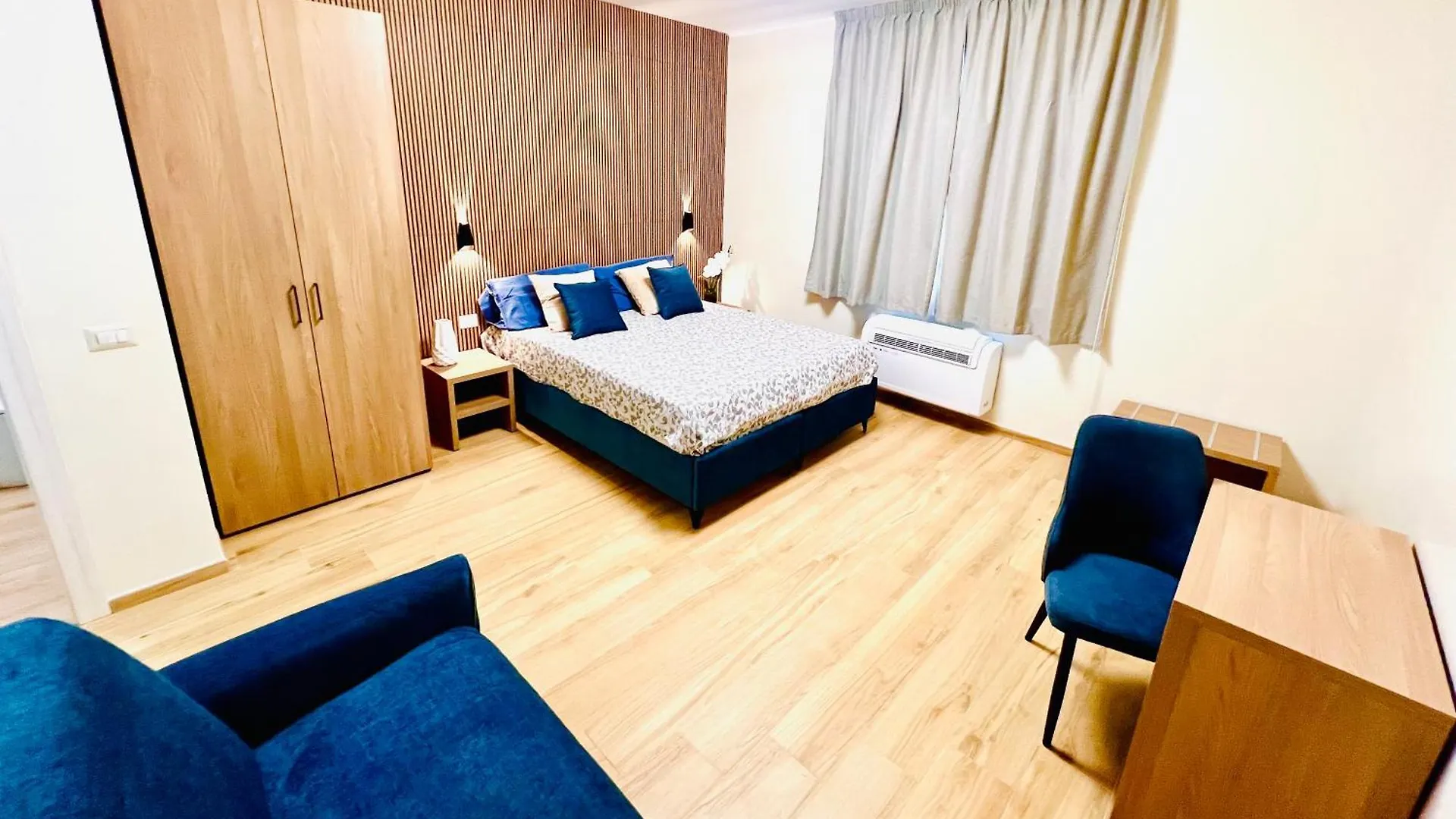 Guest house Casa Romano Seafront Fiumicino Italy
