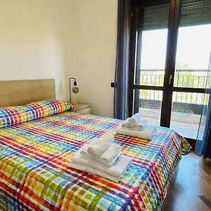 The House Aeroporto Guest house